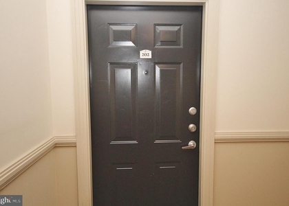 9486 Virginia Center Boulevard - Photo 1