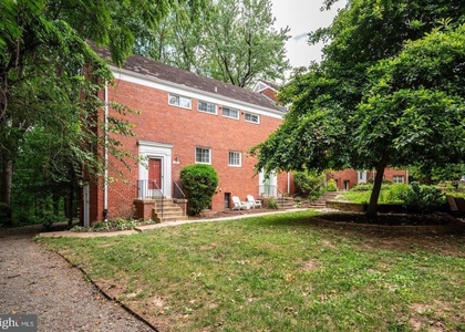 1557 Mount Eagle Place - Photo 1