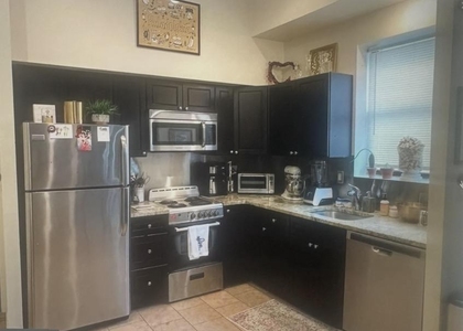 932 Pine Street - Photo 1