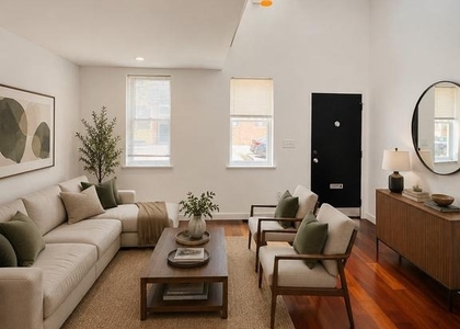 1345 E Berks Street - Photo 1