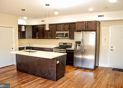 934 S 5th Street - Photo 1