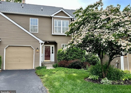 155 Weybridge Drive - Photo 1