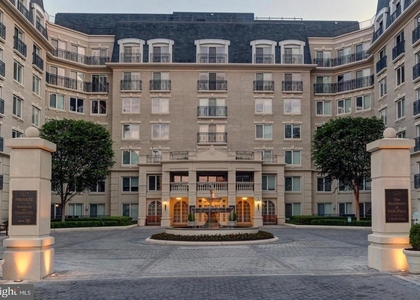 5 Park Place - Photo 1