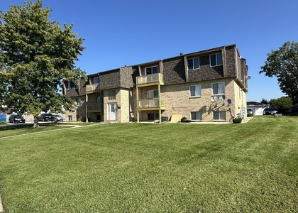 2390 Bicentennial Avenue - Photo 1