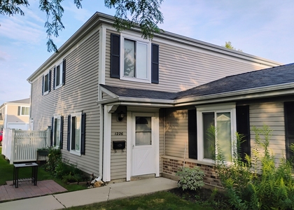 1226 Cove Drive - Photo 1