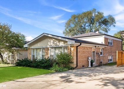 521 Lavergne Avenue - Photo 1