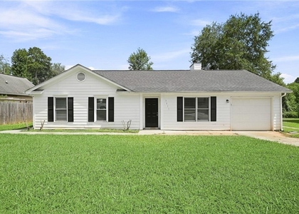 5611 La Fleur Trail - Photo 1