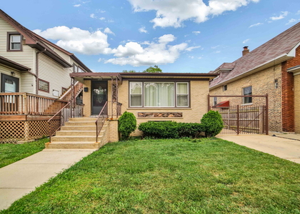 2725 N Oak Park Avenue - Photo 1