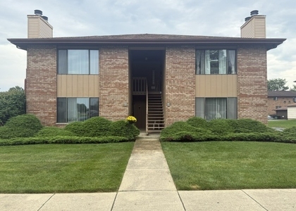 1025 Manchester Court - Photo 1