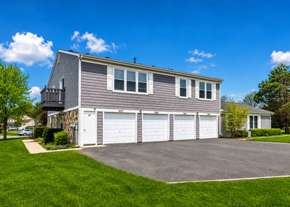 1077 Glouchester Harbor - Photo 1
