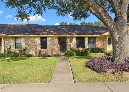 2100 Austin Street - Photo 1