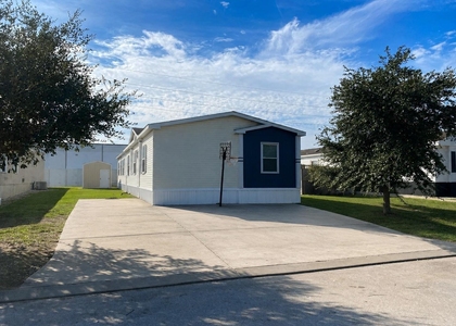 1138 Gripper Way - Photo 1
