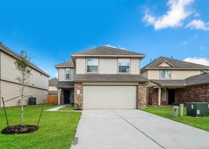 5023 Banyan Tree Trail - Photo 1