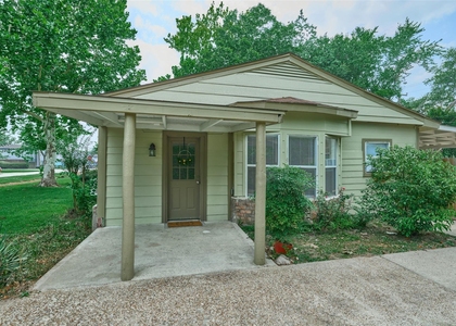 220 Belmont Street - Photo 1