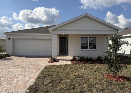 1434 Garabaldi Circle Se - Photo 1