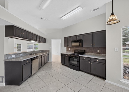 19635 Vernier Woods Lane - Photo 1