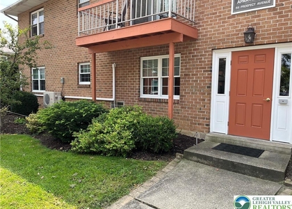 511 Prospect Avenue - Photo 1
