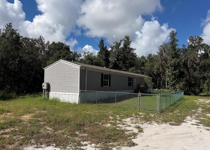16456 Ne 35th Avenue Road - Photo 1