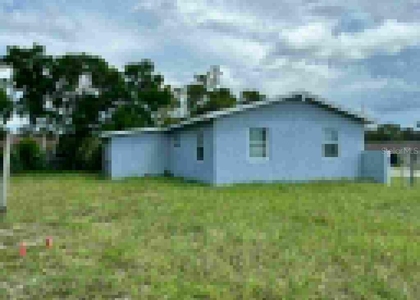 2302 E Dana Drive - Photo 1