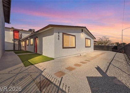 488 Albert Avenue - Photo 1