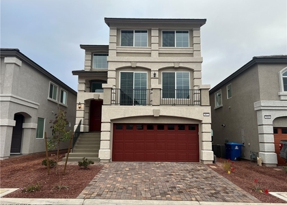 5872 Aurora Gold Avenue - Photo 1