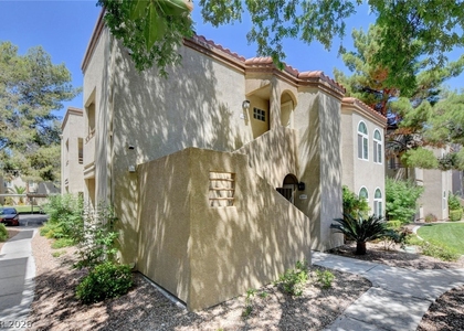 3145 E Flamingo Road - Photo 1