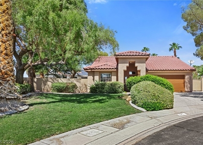 5011 Rio Colorado Circle - Photo 1
