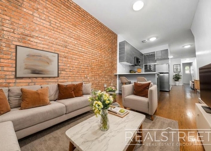890 Jefferson Avenue - Photo 1