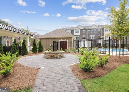 1427 Halstead Place - Photo 1