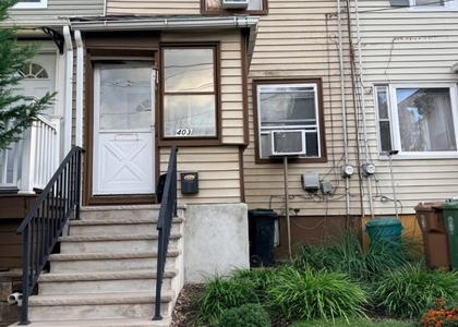 403 N Stiles St - Photo 1