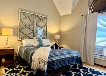127 Blaine Avenue - Photo 1