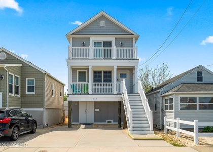 315 Hiering Avenue - Photo 1