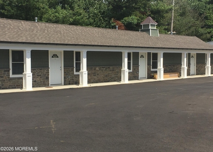 715 Union Avenue - Photo 1