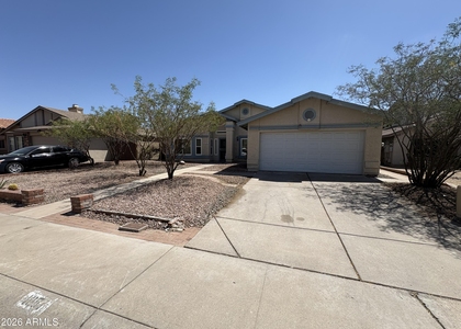 4057 W Cielo Grande -- - Photo 1