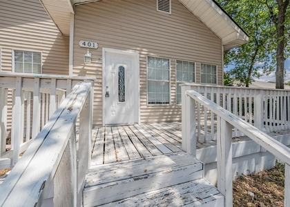 401 S Anglin Street - Photo 1