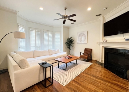 4330 Holland Avenue - Photo 1