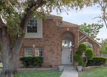 2209 Norwich Place - Photo 1