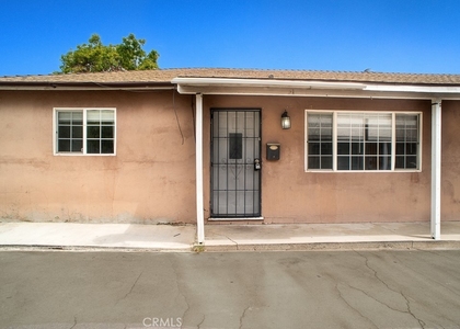 14850 Polk - Photo 1