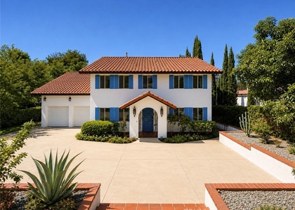 634 Alameda Street - Photo 1