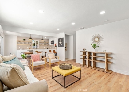 10931 Knobb - Photo 1
