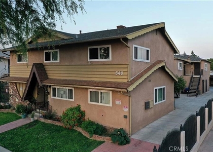 540 S 6th - Photo 1