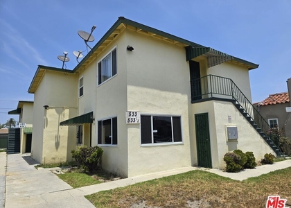 533 W 77th Street - Photo 1