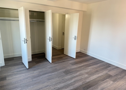 1st Avenue - Photo 1
