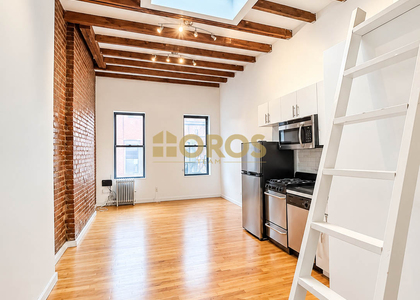 217 East 10th Street - Photo 1