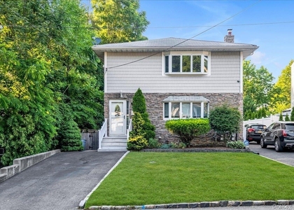 49 Neulist Avenue - Photo 1