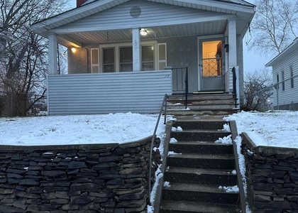 117 Henry Street - Photo 1