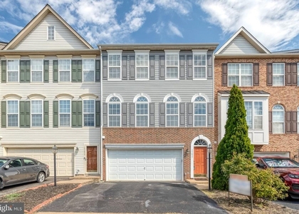15657 William Bayliss Court - Photo 1