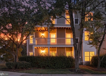 1704 Lake Shore Crest Drive - Photo 1
