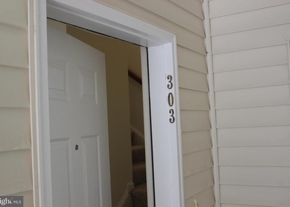 2491 Quick Street - Photo 1