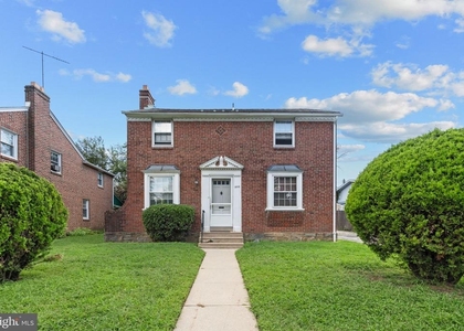 906 Rhawn Street - Photo 1